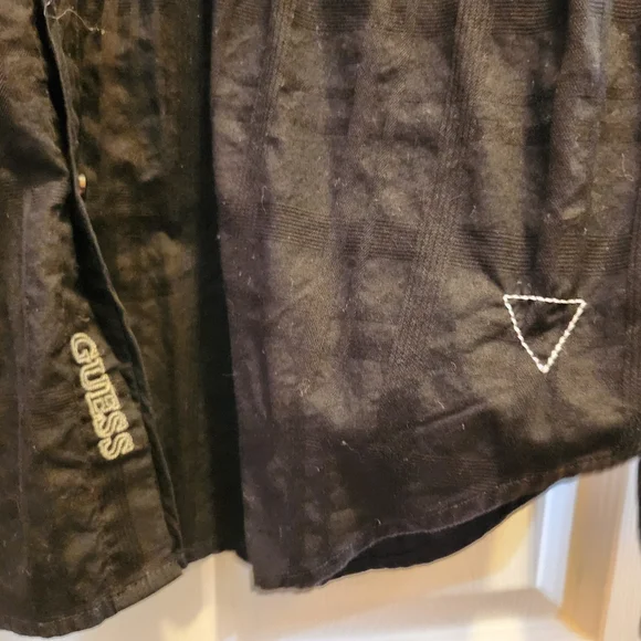Guess Men"s Black Casual Button Down Shirt, Size XL - Picture 7 of 7